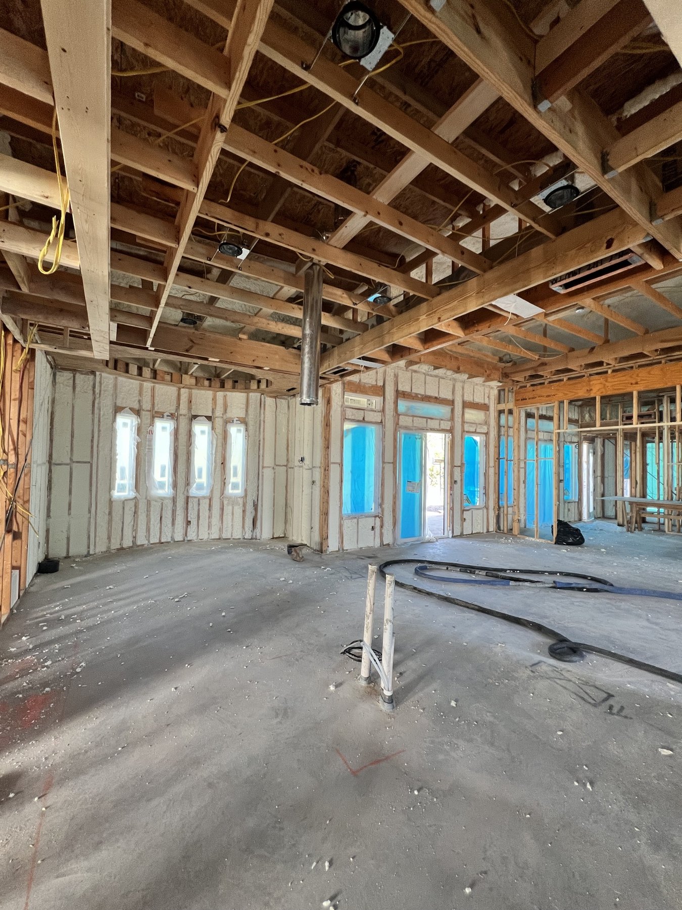 Acoustic insulation — sound-isolation wall assembly
